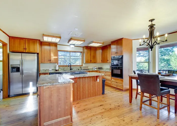 Holiday home Dreamy Deck Show On Over 2 Acres! Show Low